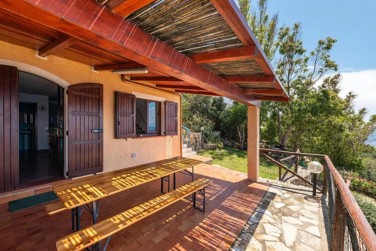 Villa Gianna Maracalagonis